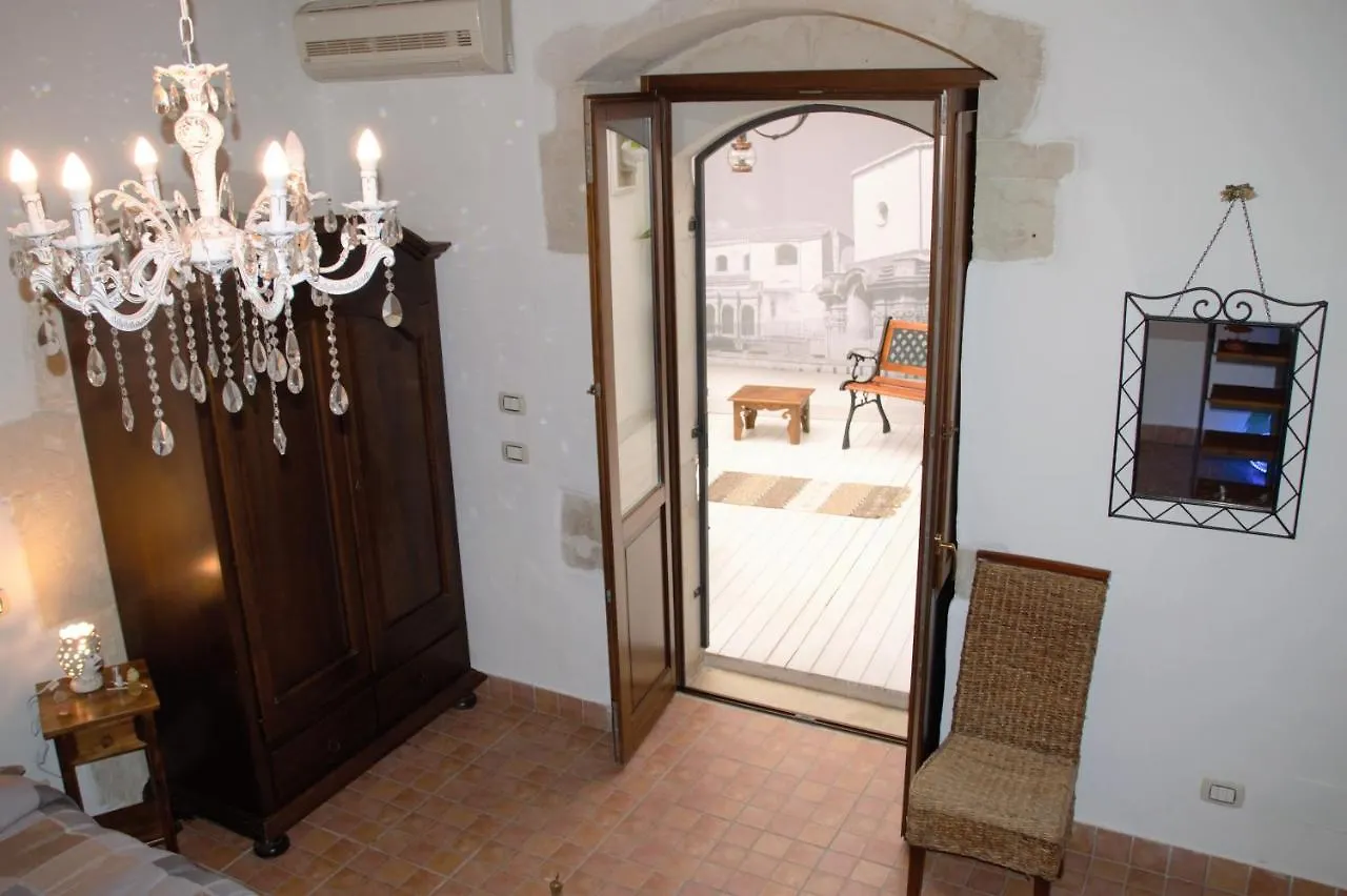 A Viuzza Siracusa Syracuse Italy